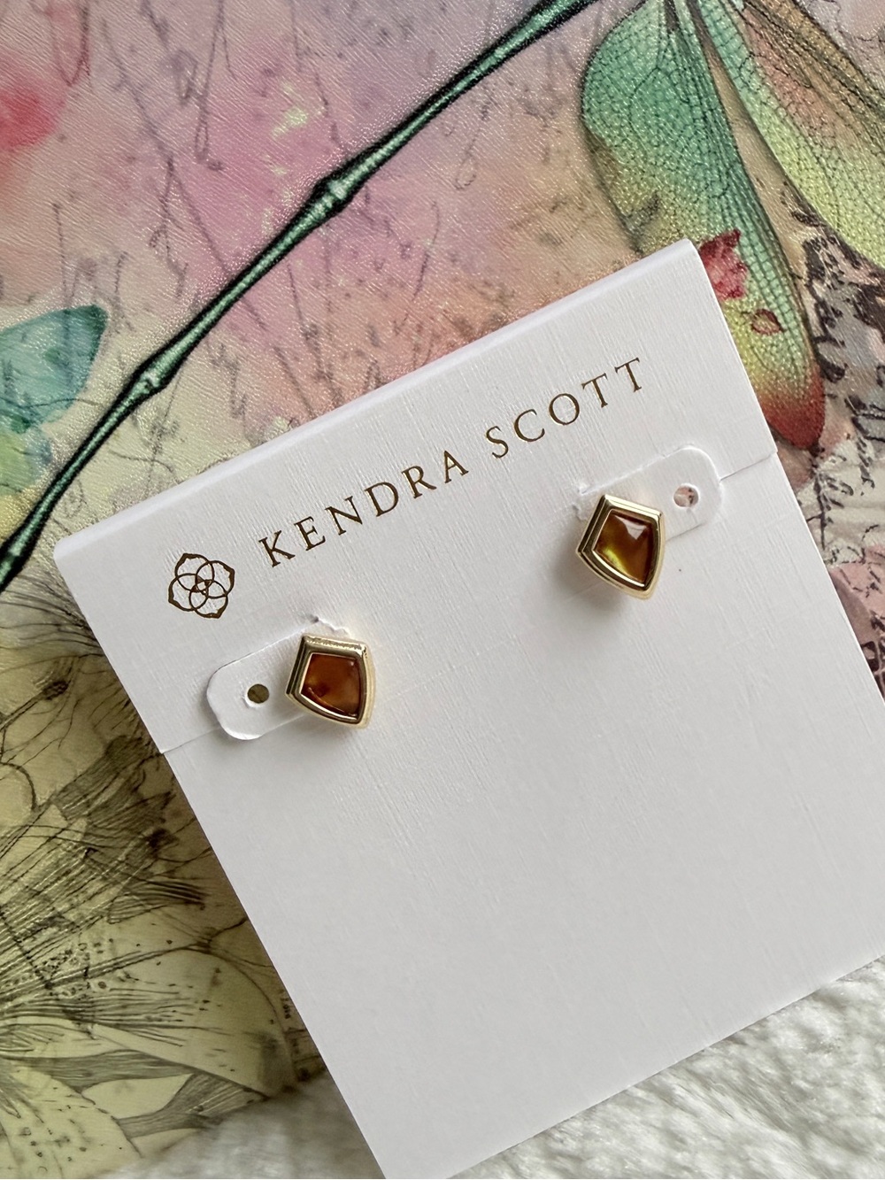 Kendra Scott Monica Gold Stud Earrings Marbled Amber Illusion 14 K Gold plated